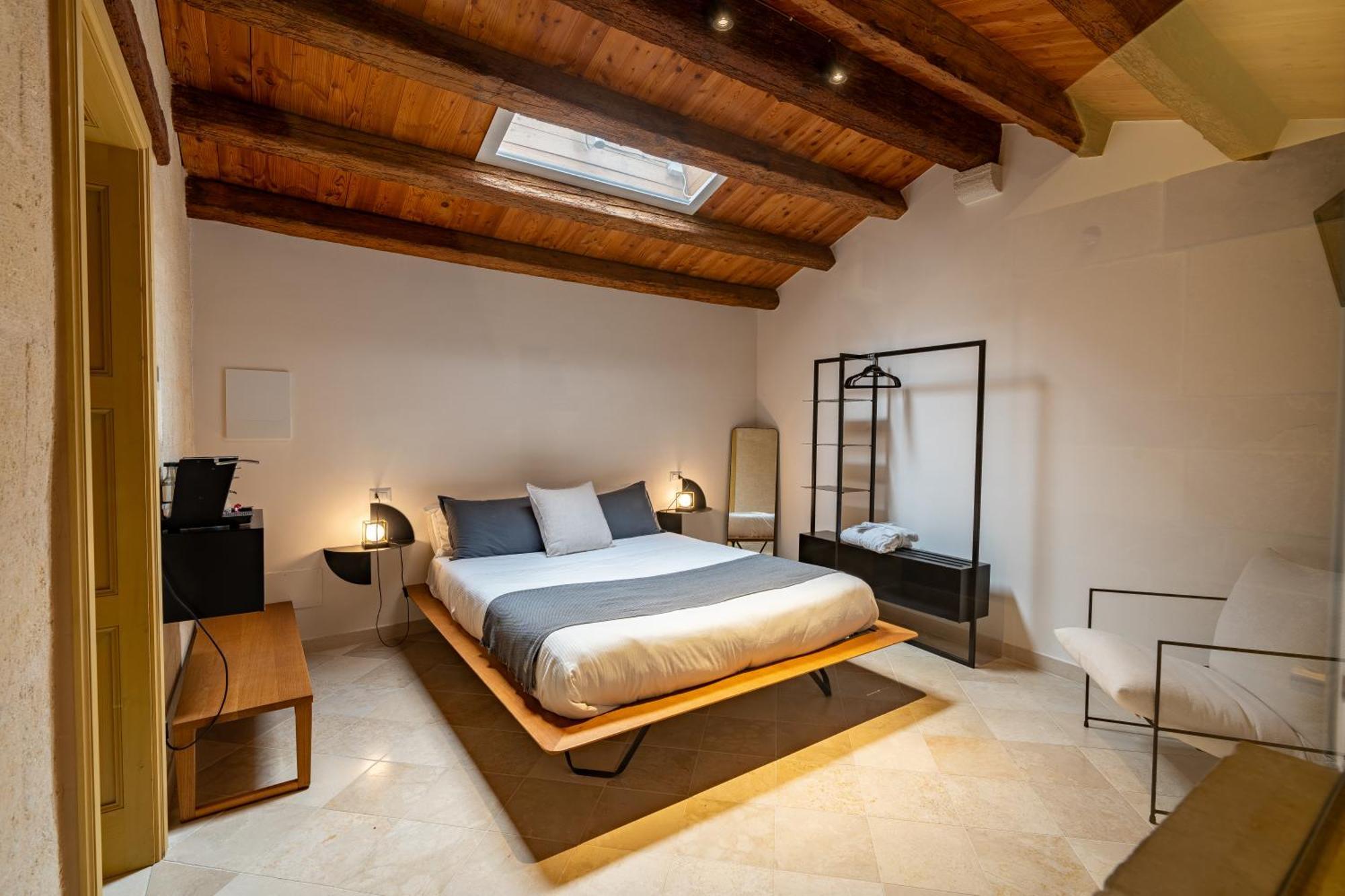 B&B Palazzo Vittoria Бишелье Экстерьер фото