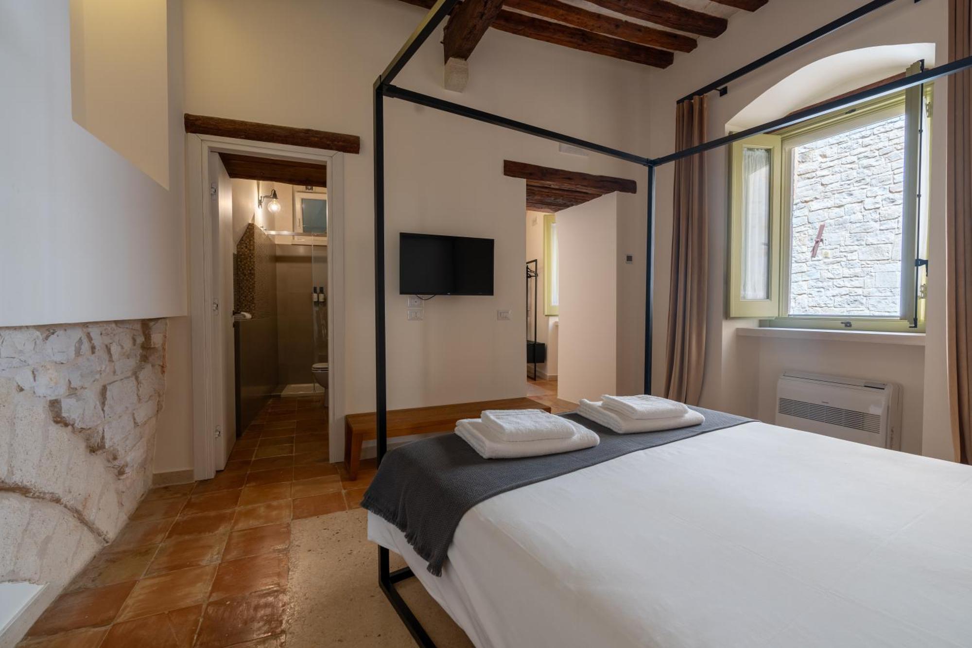 B&B Palazzo Vittoria Бишелье Экстерьер фото